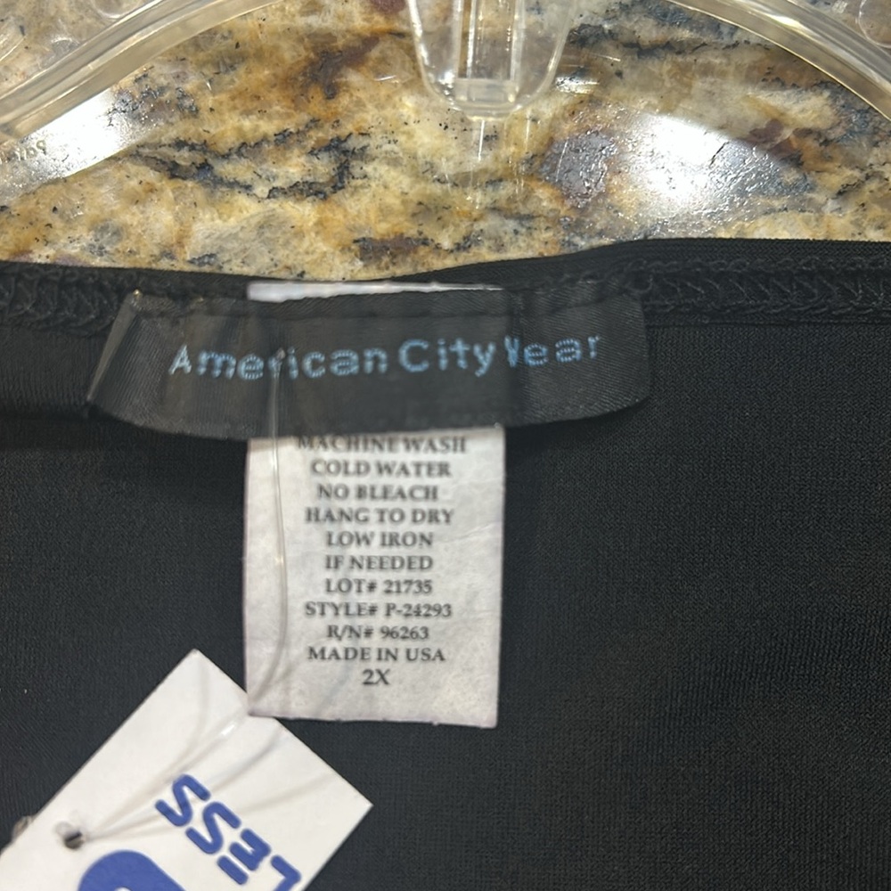 American City Wear Twinset - Picture 8 of 8